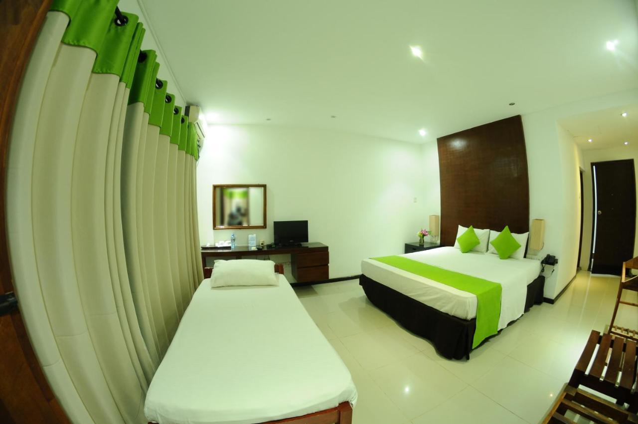 Lake Wind Hotel Tissamaharama Exteriér fotografie